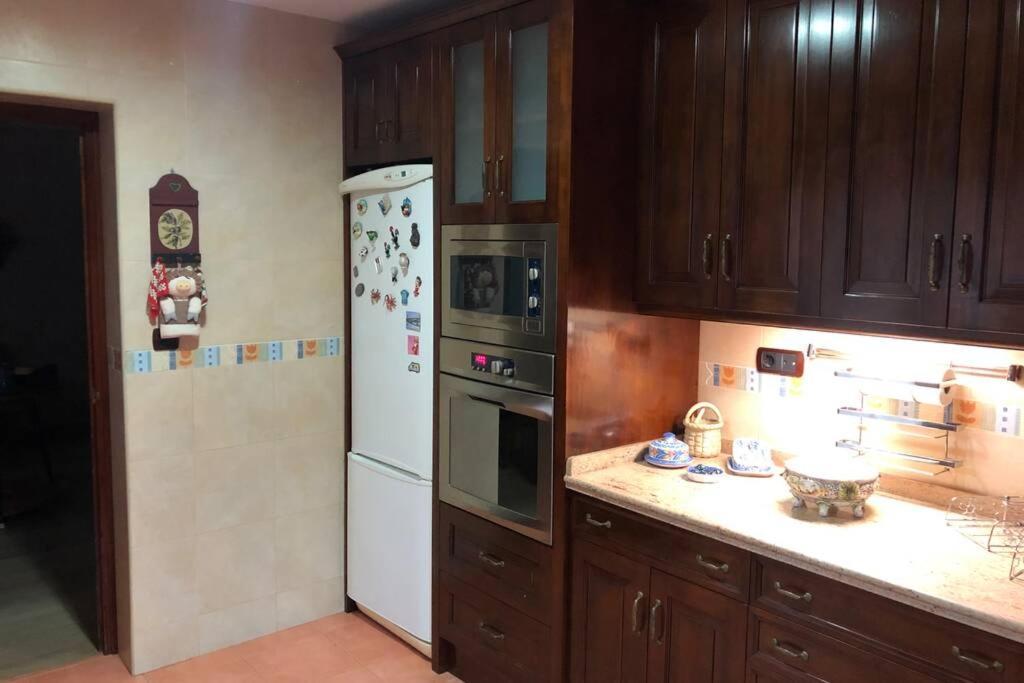 Casa En Granada Con Hermoso Jardin, Parking Calle Kültér fotó
